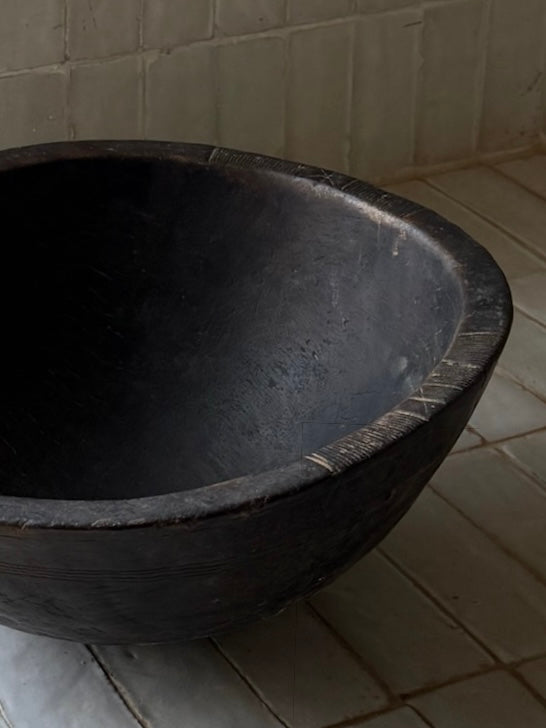 Vintage wooden African bowl III