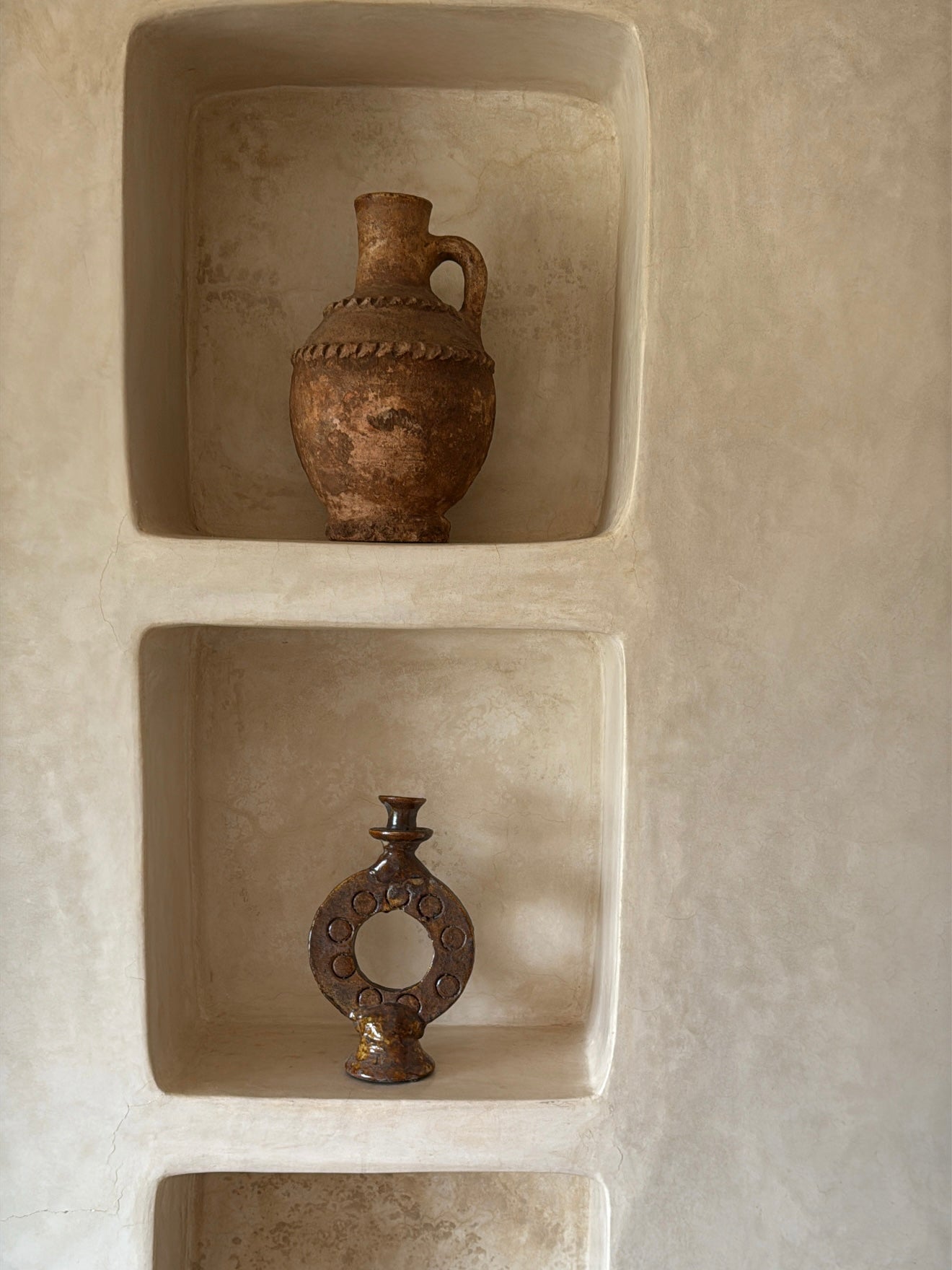 Ceramic candle holder