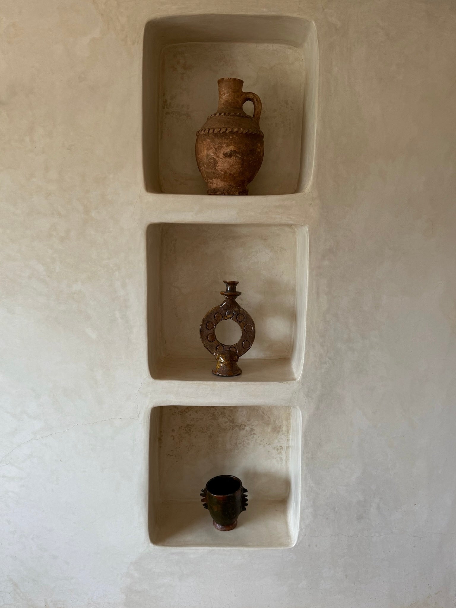 Ceramic candle holder
