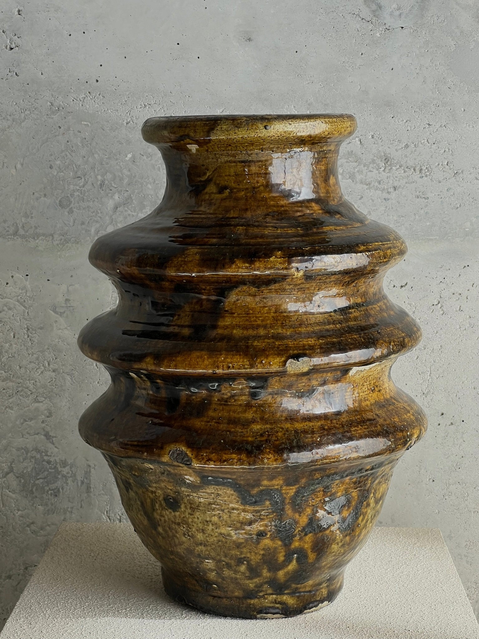 Layered ceramic vase