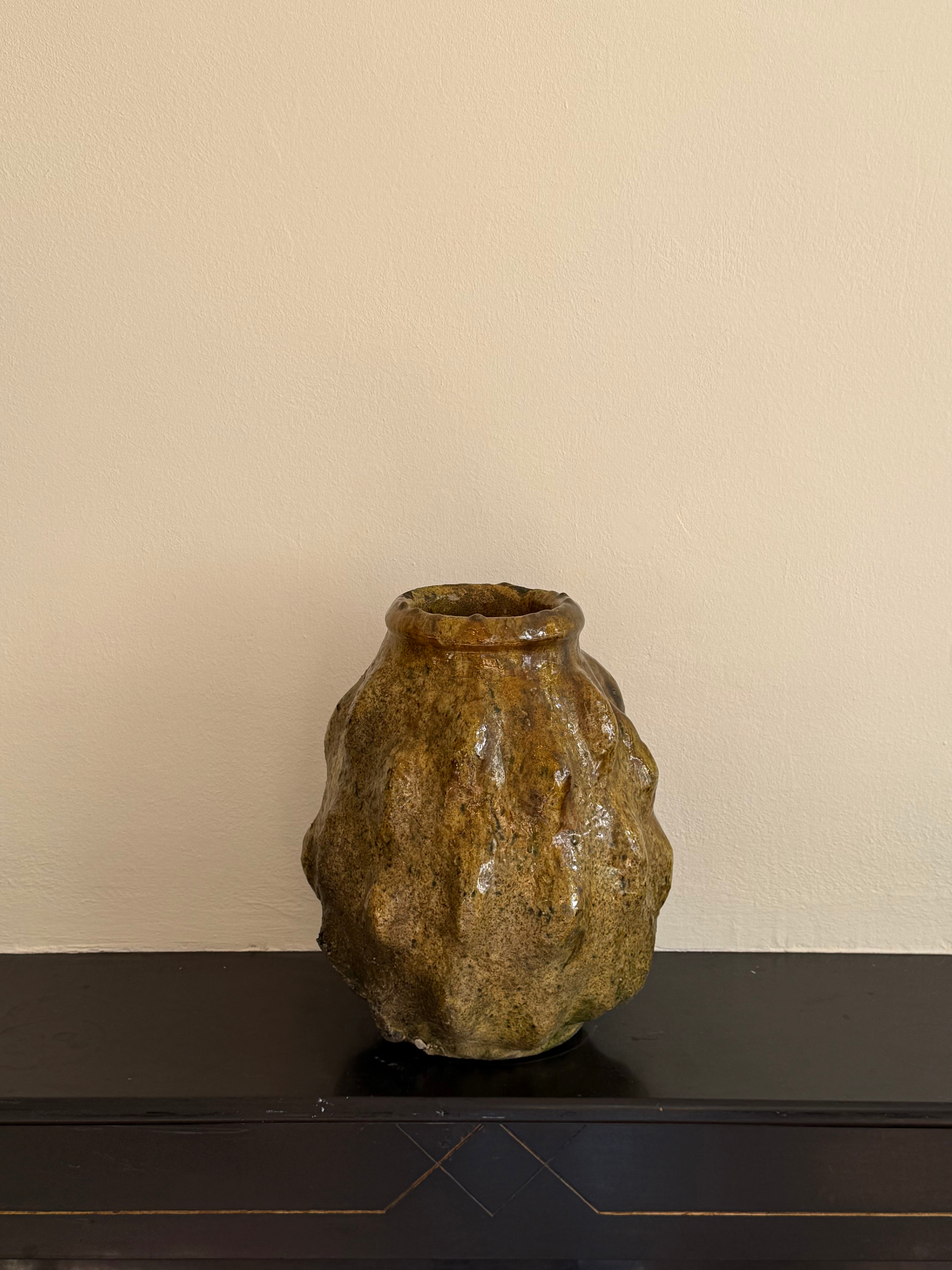 Organic ceramic vase